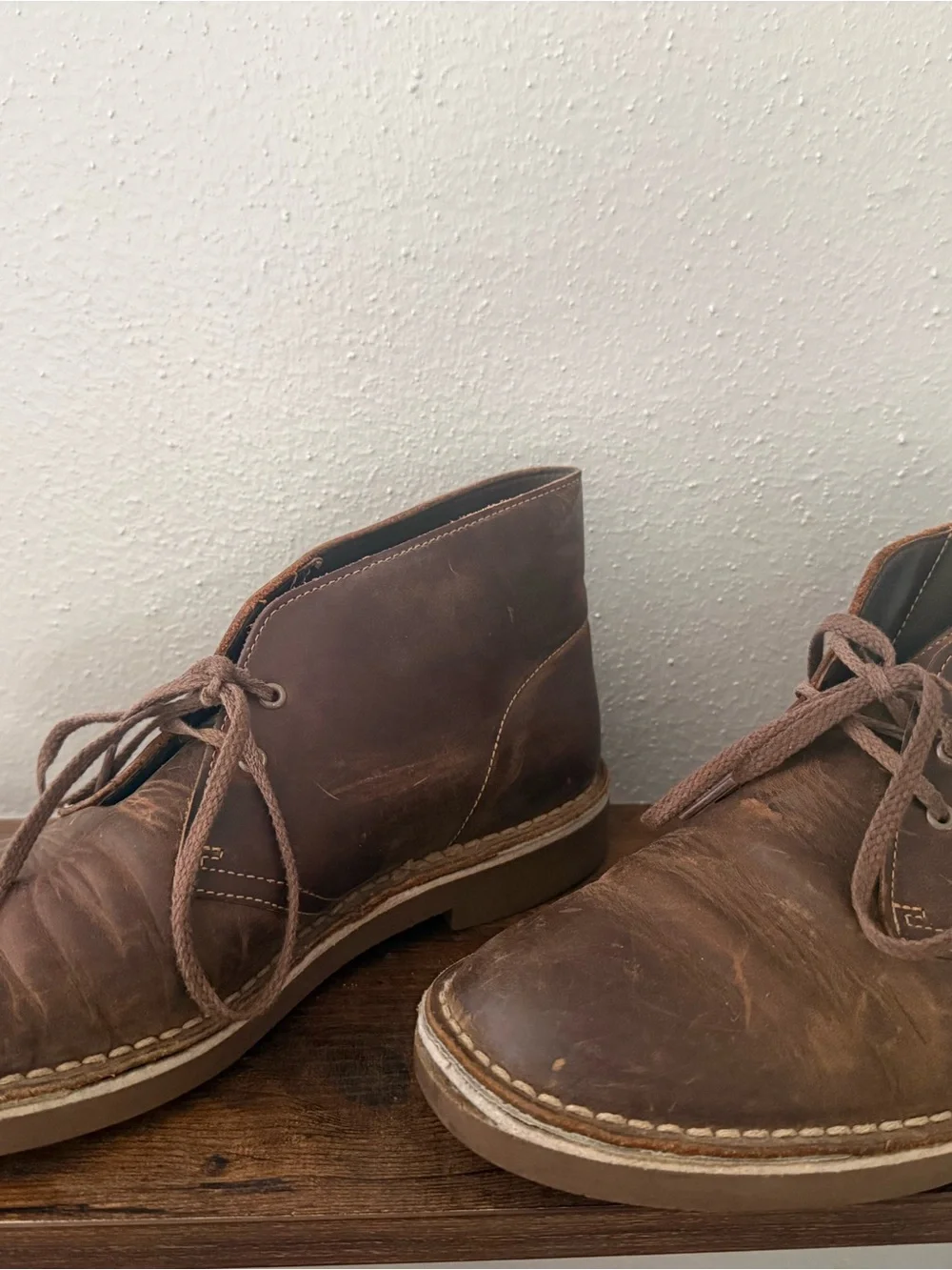 Clark’s Men's Brown Leather Chukka Boots